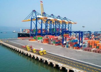 Xuất nhập khẩu năm 2025 có thể vượt mốc 900 tỷ USD