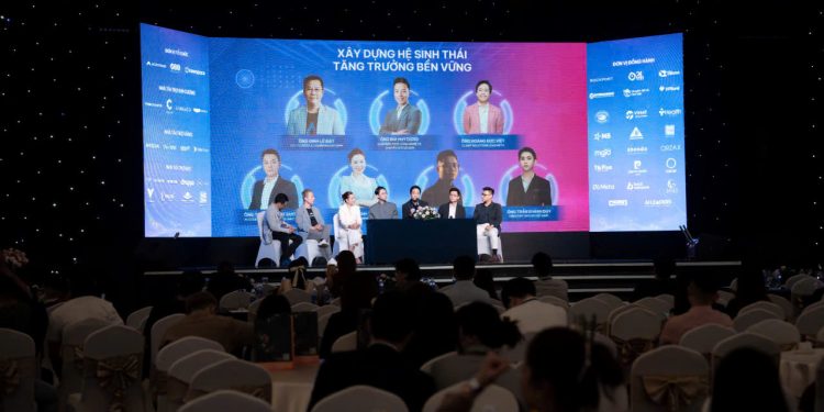 “KOC Camp 2025 x Growth Engine For 2026”: Sự kiện thực chiến đầu tiên kết nối doanh nghiệp và nhà sáng tạo nội dung