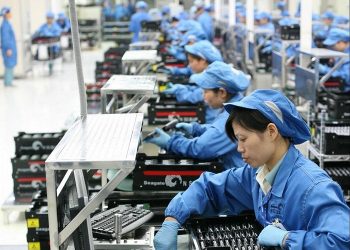 10 tháng năm 2025, Việt Nam ghi nhận 2 nhóm hàng nhập khẩu vượt 50 tỷ USD