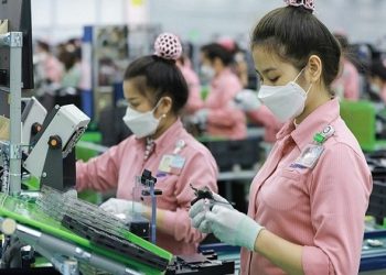 Vì sao Việt Nam nhập siêu gần 14 tỷ USD trong 5 tháng đầu năm?