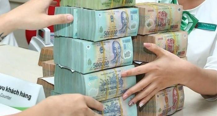 Ngân hàng căng thẳng thanh khoản khi vốn rẻ dần biến mất trên thị trường